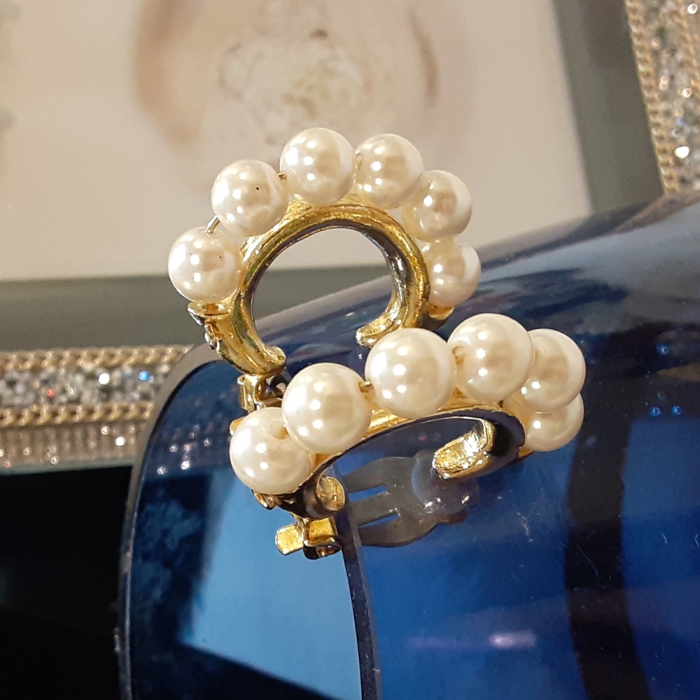 Pearl Clip On Earrings